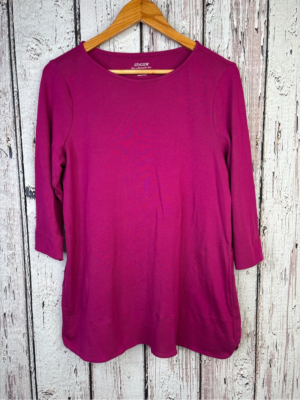 Chico’s The Ultimate Tee Size Large Magenta Pullover Side Pockets Cotton